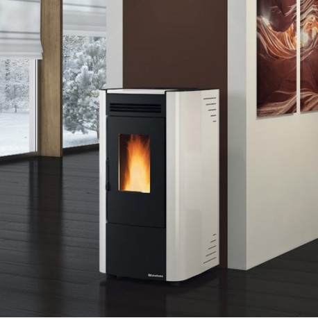 Stufa ventilata a pellet La Nordica Extraflame Ketty Evo 2.0 7kW Bianco